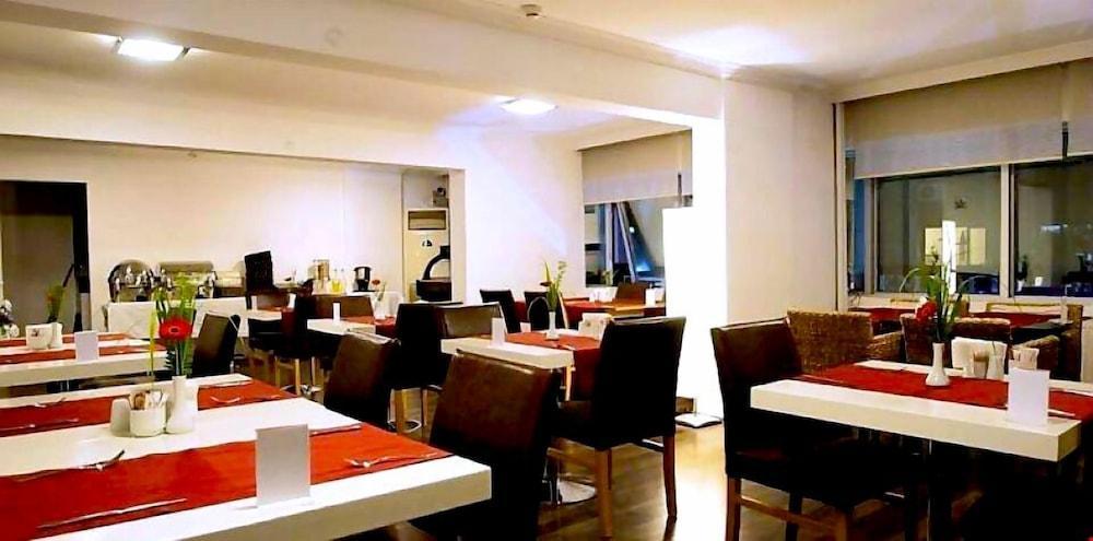 Wox Ew Hotel Izmir Eksteriør billede